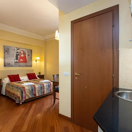 Internouno Deluxe 4*