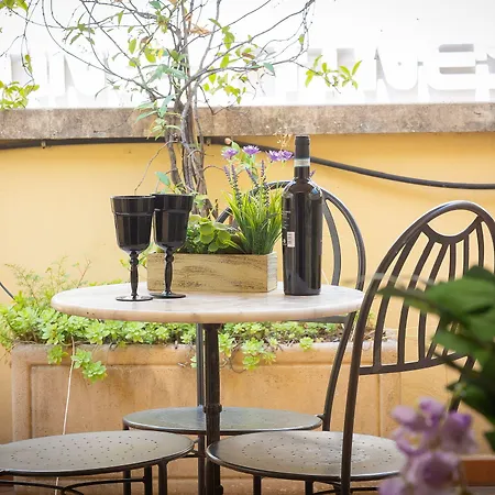 Internouno Deluxe 4*