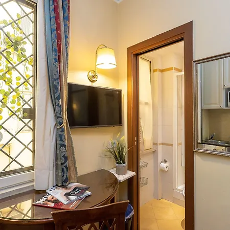 Affittacamere Internouno Deluxe 4*